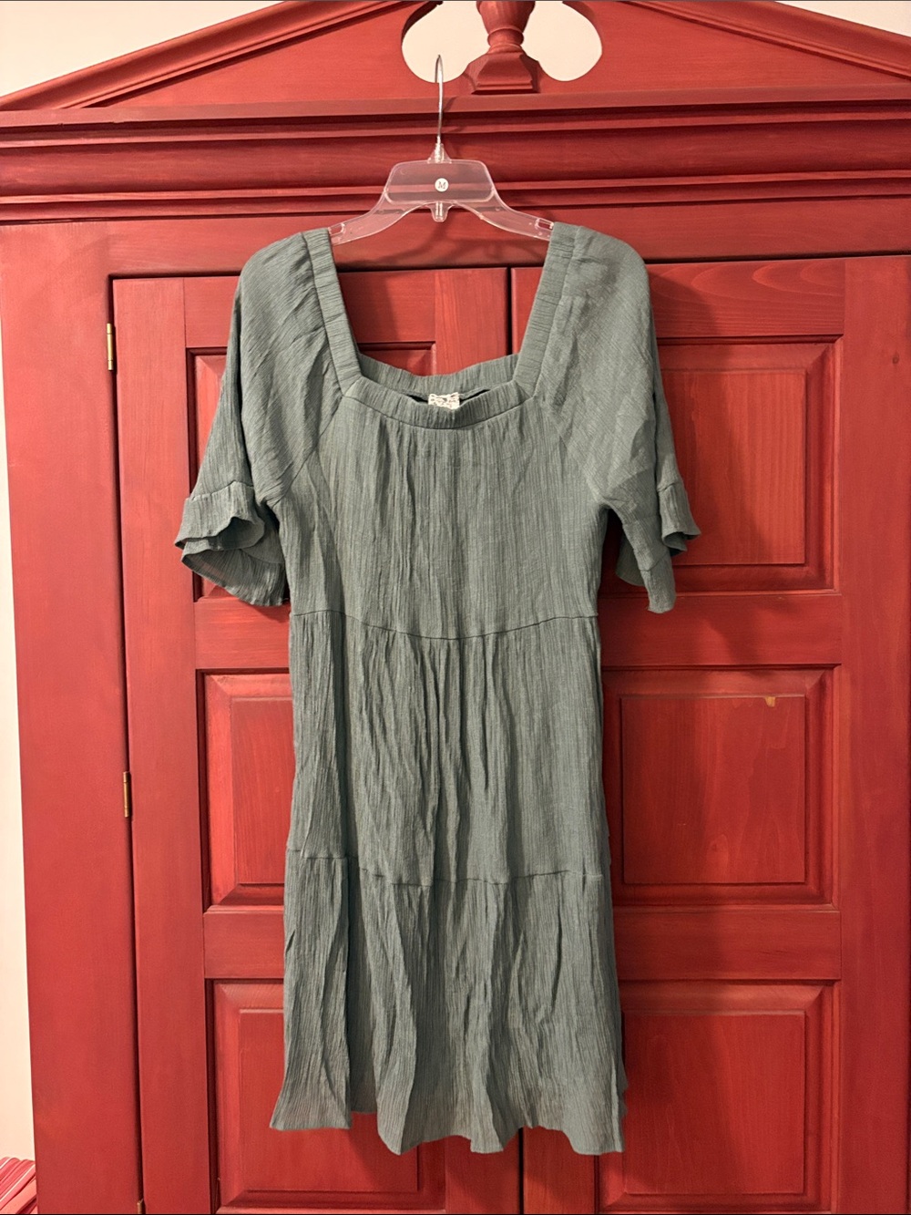 NAIF Sage Green Crinkled Short-Sleeve Dress